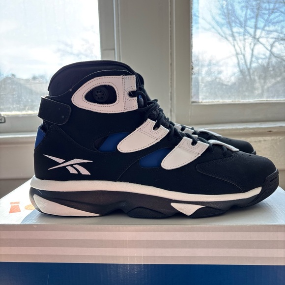 Reebok Other - Reebok Shaq Attaq IV (4) Pump Orlando Magic Black and White High-Top Sneakers